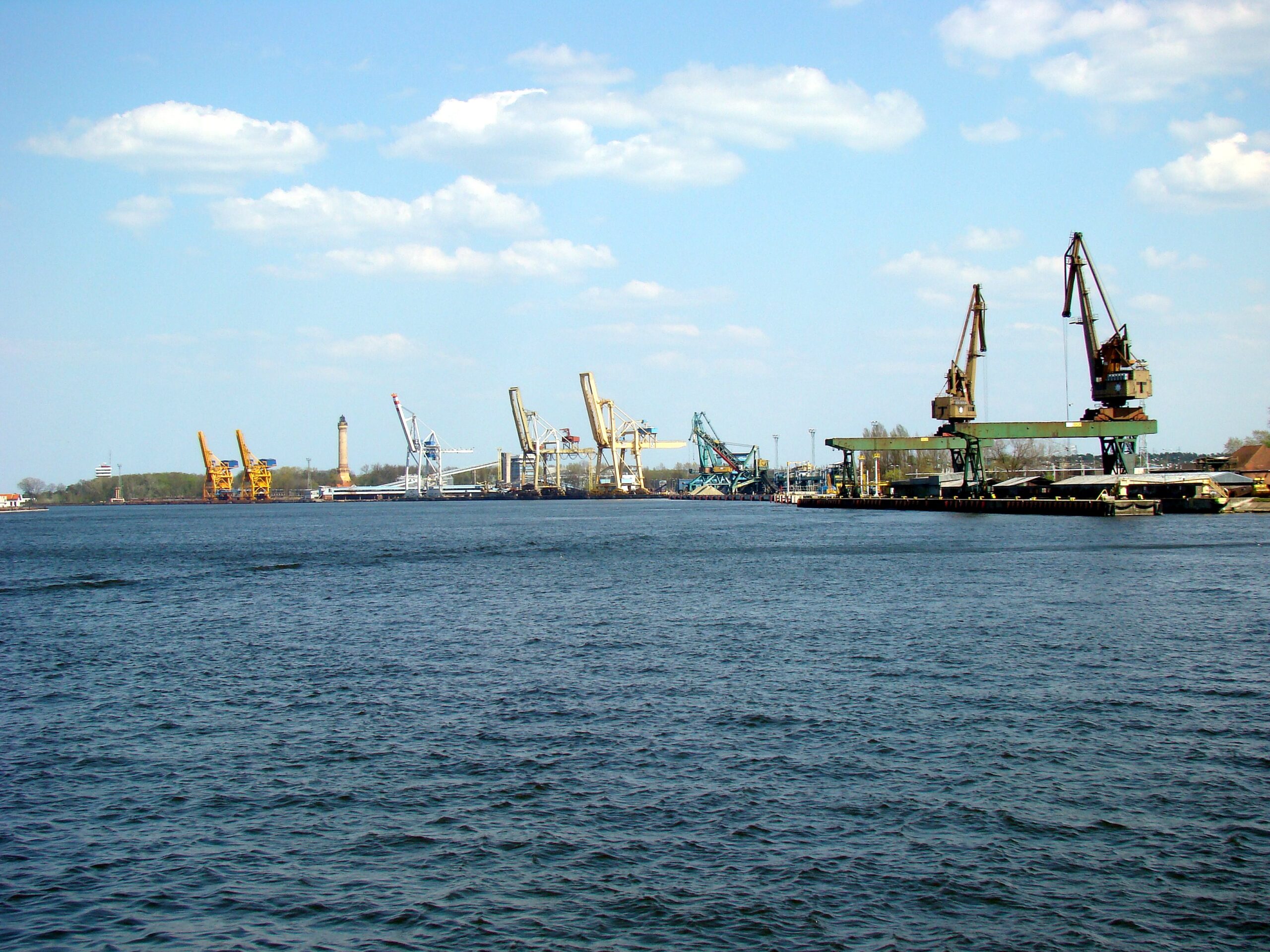 Port Handlowy Świnoujscie, Fot: Mateusz War Wikimedia Commons, CC BY-SA 3.0