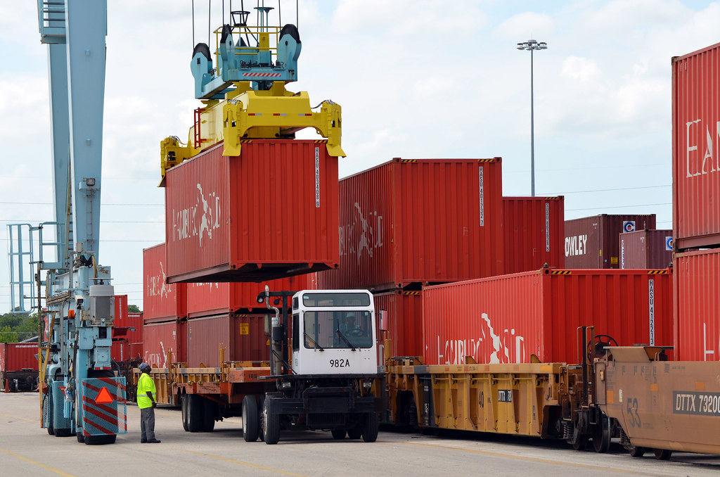 terminal kontenerowy/ Openverse