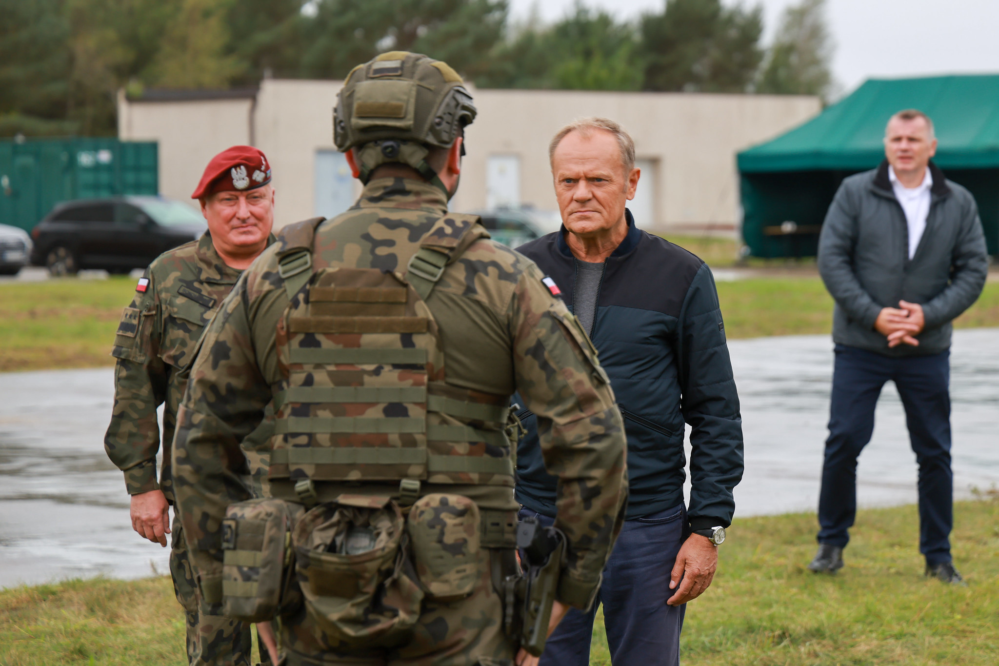 Premier Donald Tusk na poligonie w Ustce/KPRM